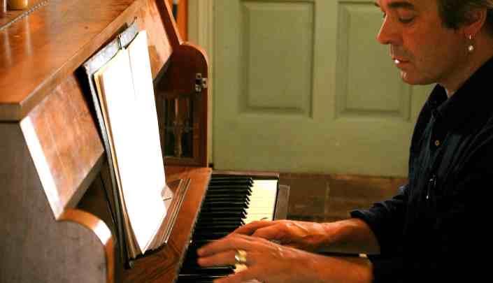 Roger Eno cropped piano